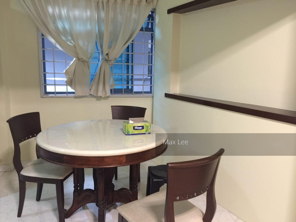 Admiralty Drive thumbnail photo